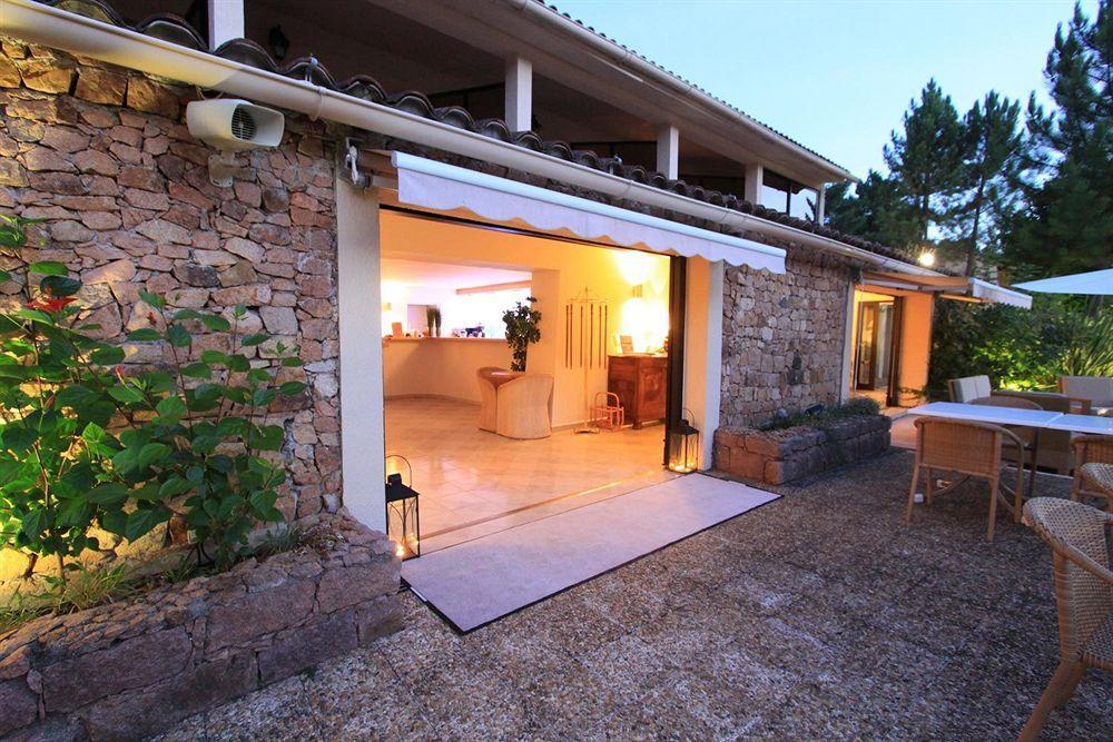 Domaine De L'Oriu Hotel Serriera  Eksteriør billede