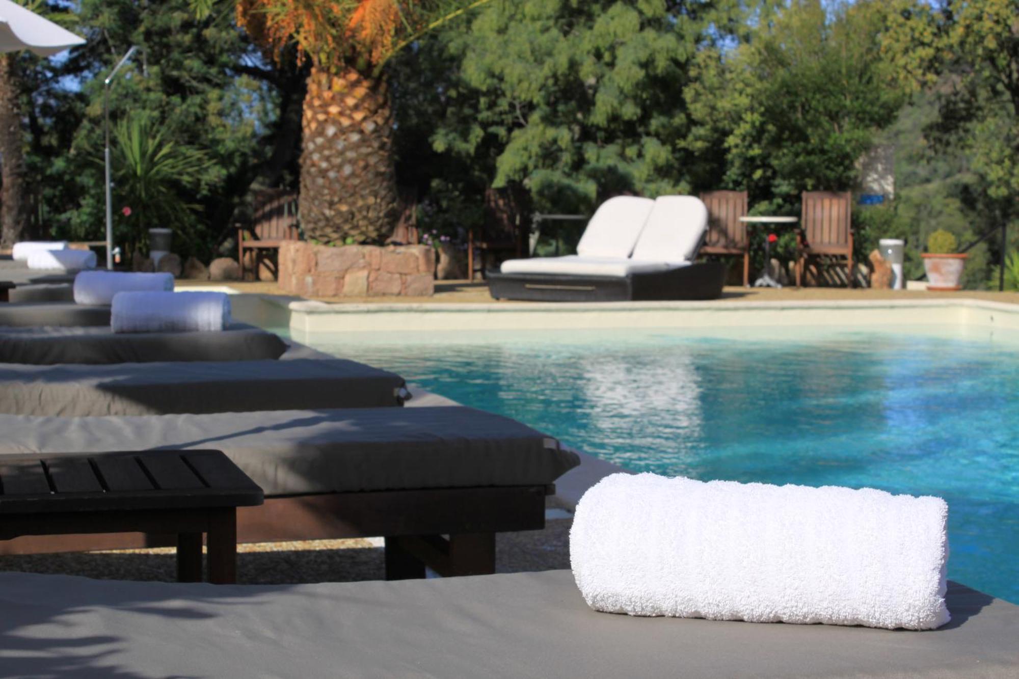 Domaine De L'Oriu Hotel Serriera  Eksteriør billede