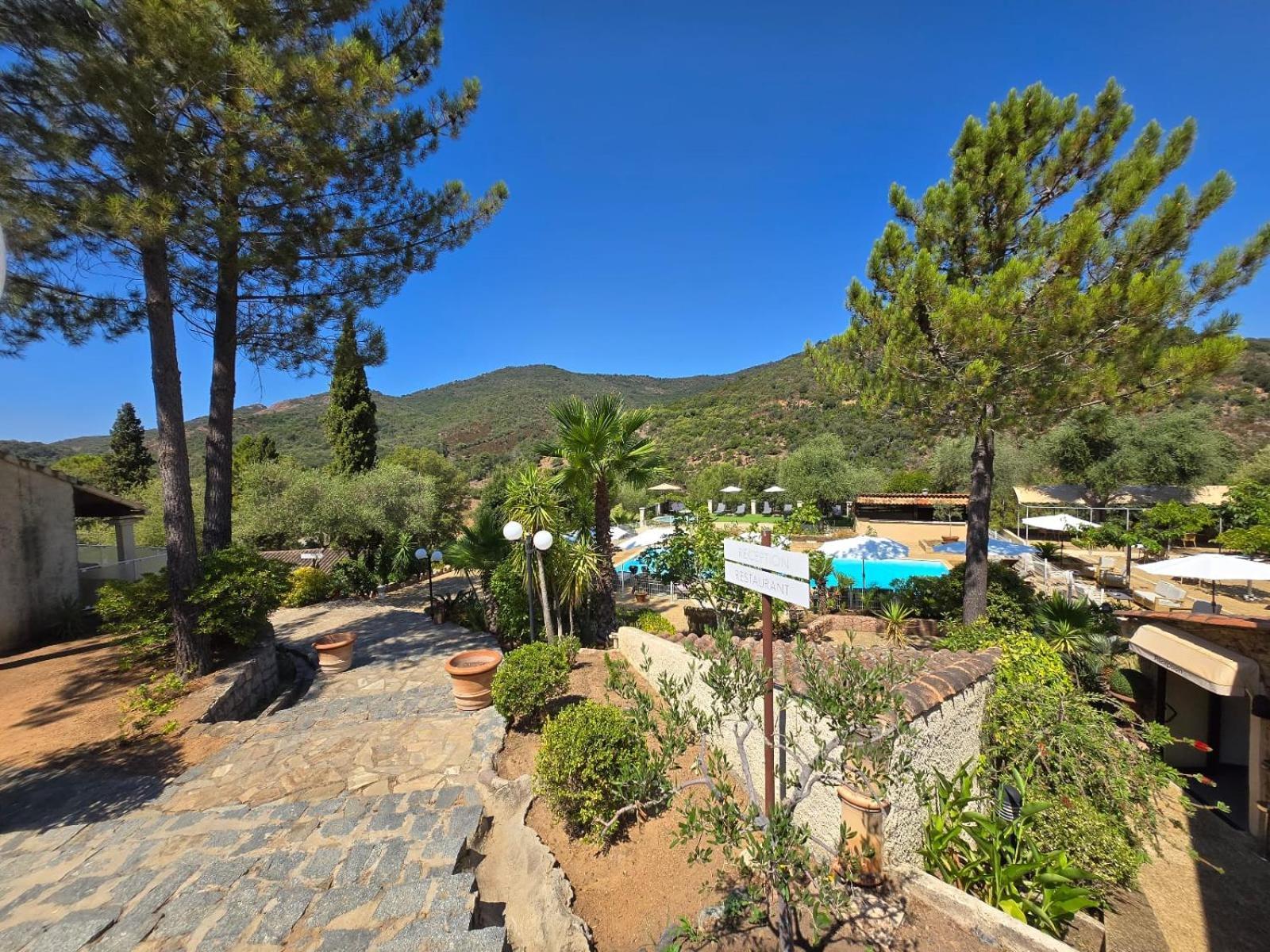 Domaine De L'Oriu Hotel Serriera  Eksteriør billede