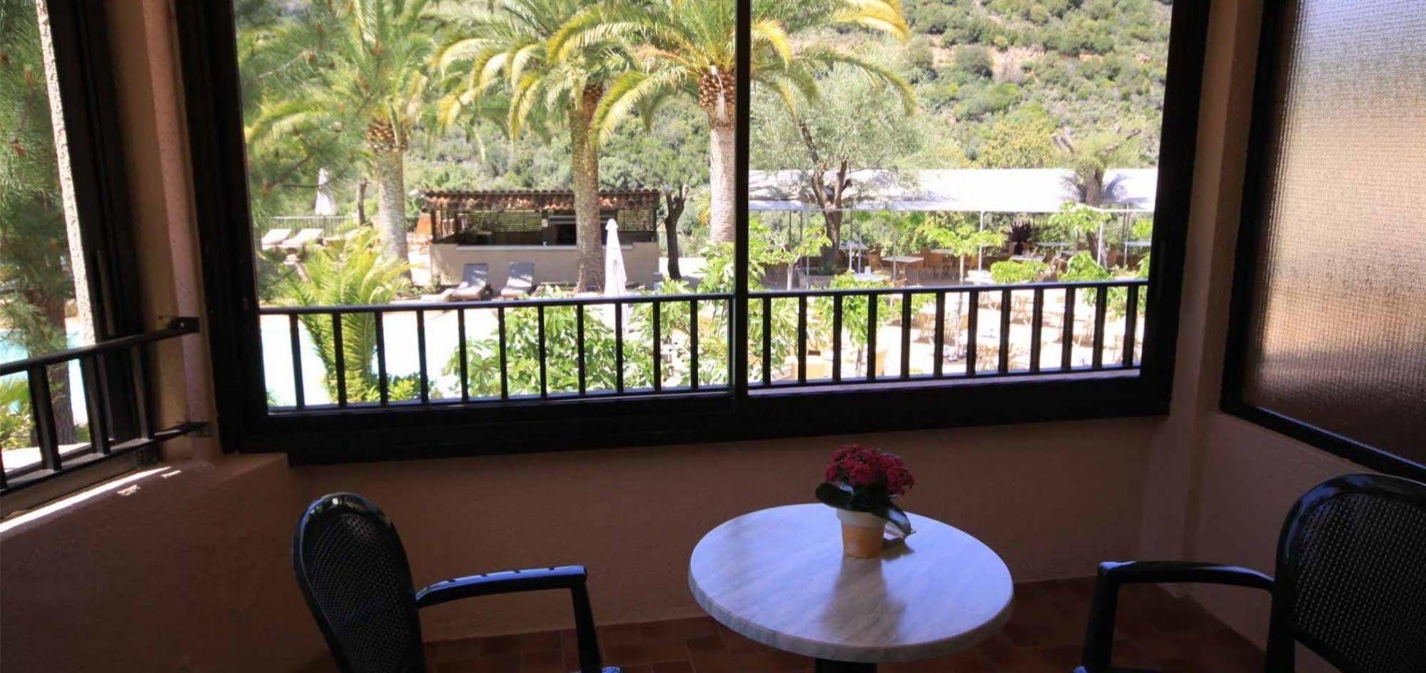 Domaine De L'Oriu Hotel Serriera  Eksteriør billede